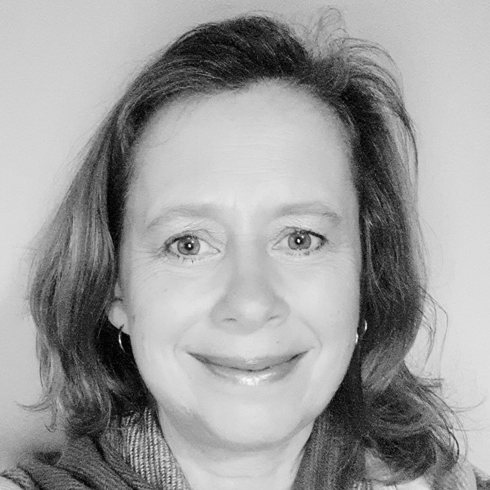 cropped-Elisabeth-Sherriff.jpg